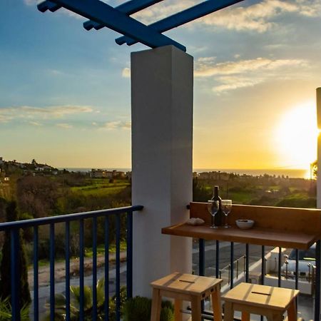 Ron'S Pergola Apartment Pafos Zewnętrze zdjęcie