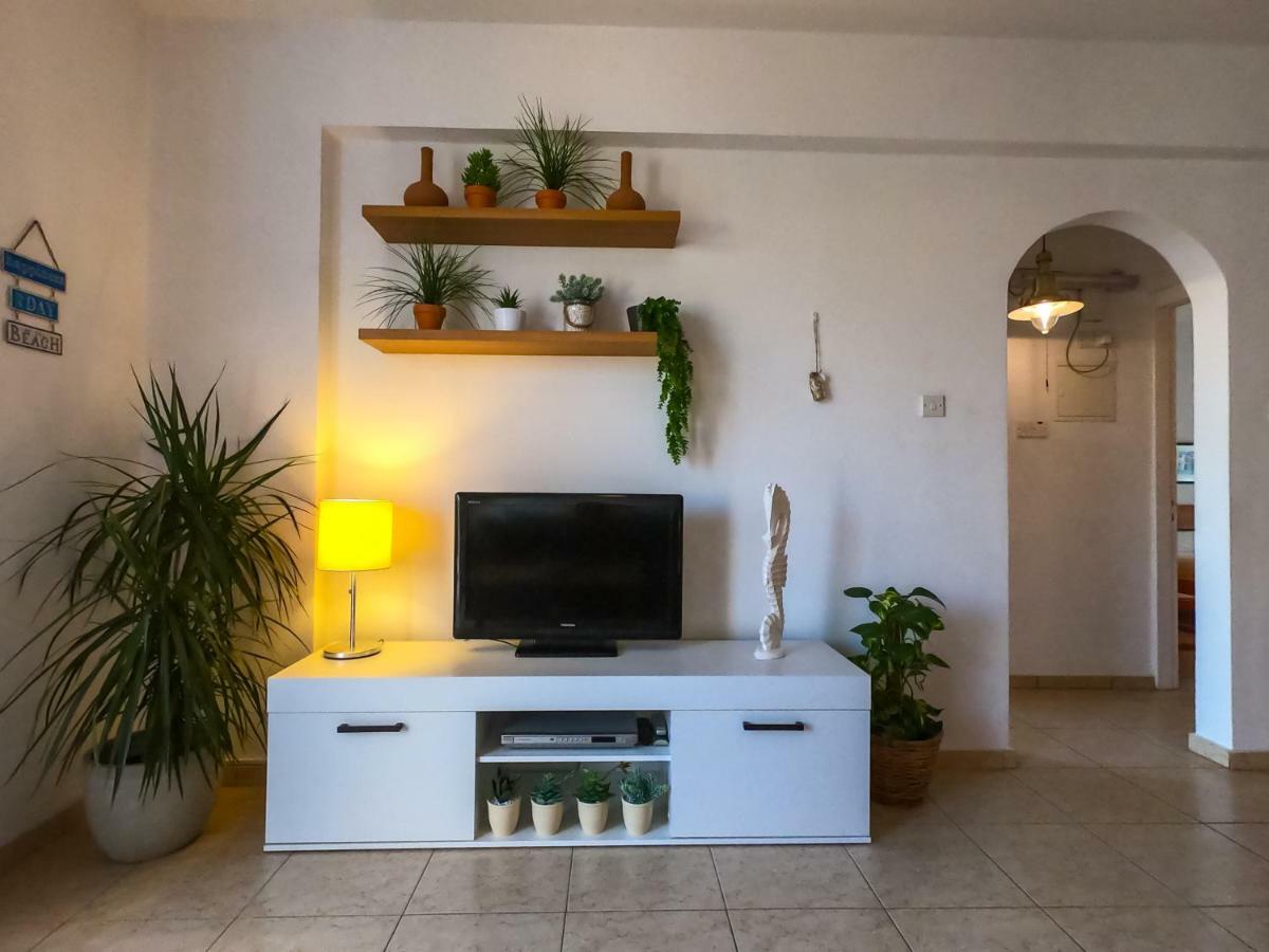 Ron'S Pergola Apartment Pafos Zewnętrze zdjęcie