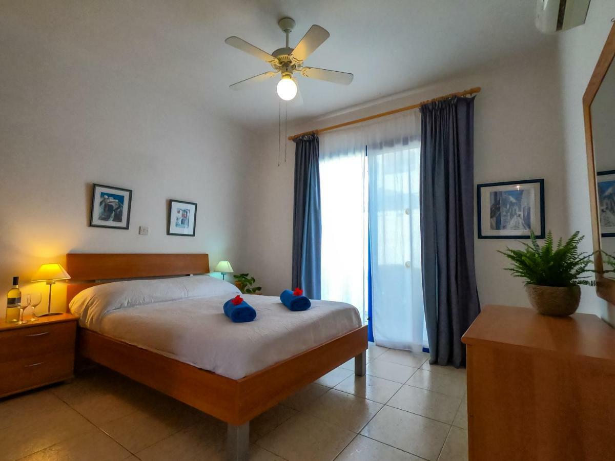 Ron'S Pergola Apartment Pafos Zewnętrze zdjęcie