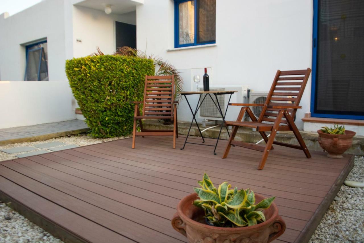 Ron'S Pergola Apartment Pafos Zewnętrze zdjęcie